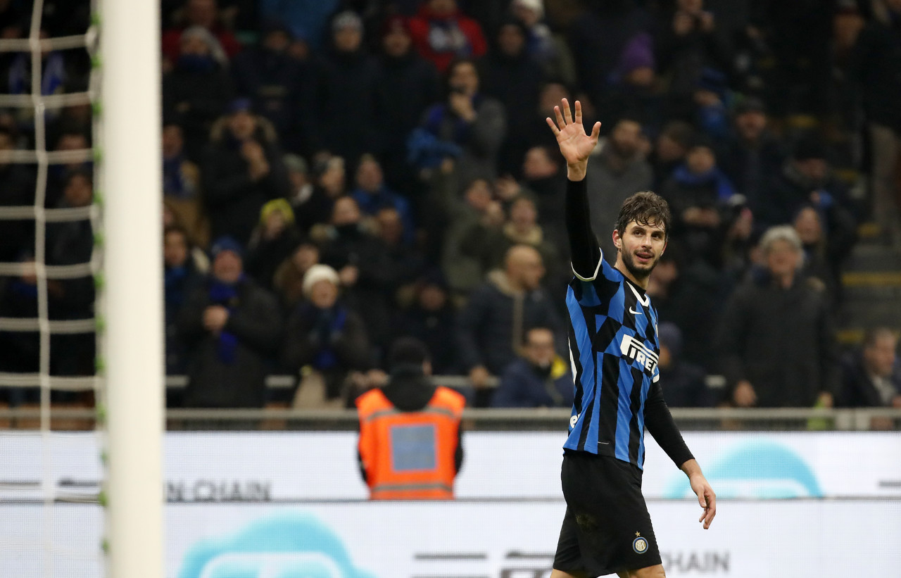 阿达尼：阿根廷并非世界杯夺冠最大热门；罗德里比佩德里重要（阿达尼称阿根廷非世界杯头号热门 罗德里比佩德里更关键）