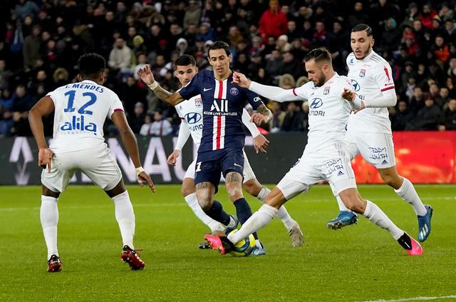 广东激战山西！奎因被称高级货 张文逸真下饭 张皓嘉辣眼睛（广东鏖战山西！奎因被赞高端货，张文逸是真下饭，张皓嘉有些辣眼睛）