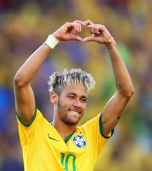 佩莱格里尼谈安东尼红牌：我现在没法下结论，不过他没有恶意（佩莱格里尼评安东尼染红：暂难定性，但并无恶意）