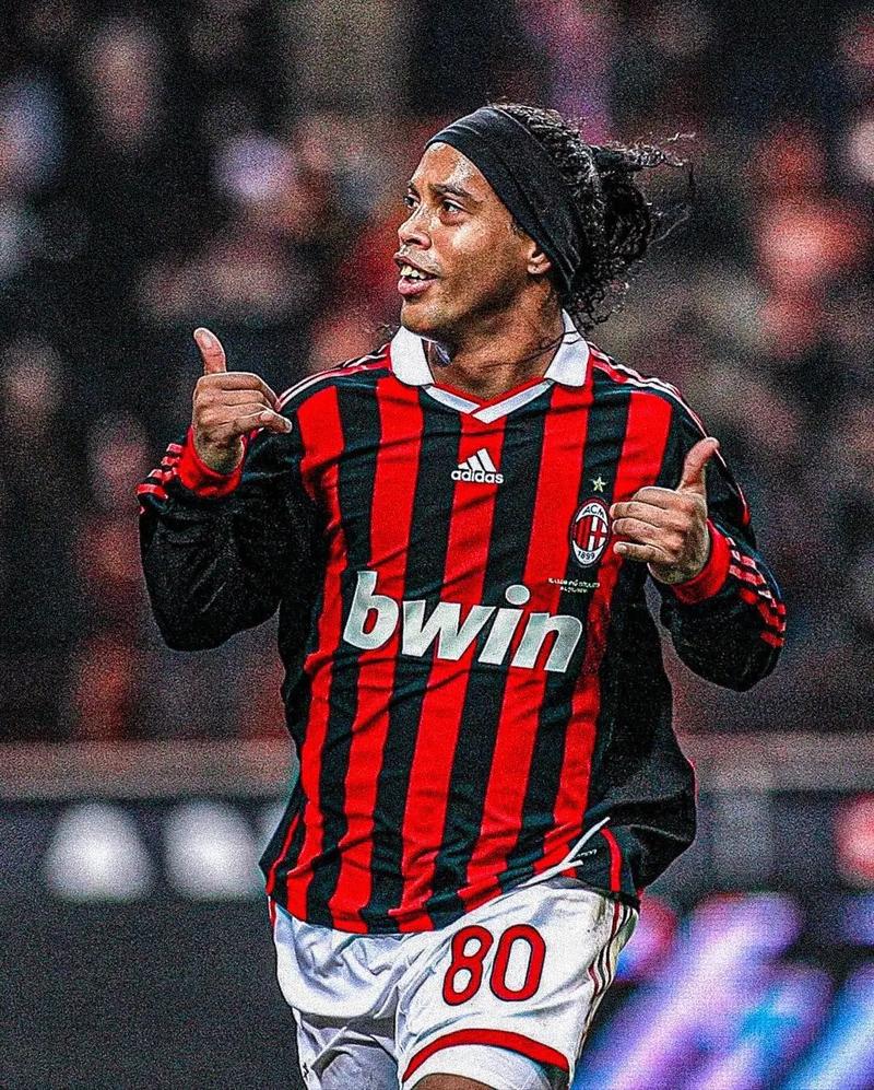 活塞主帅：康宁汉姆在持续进步，而且还不会抢走队友风头（活塞主帅：康宁汉姆稳步提升，却从不喧宾夺主）