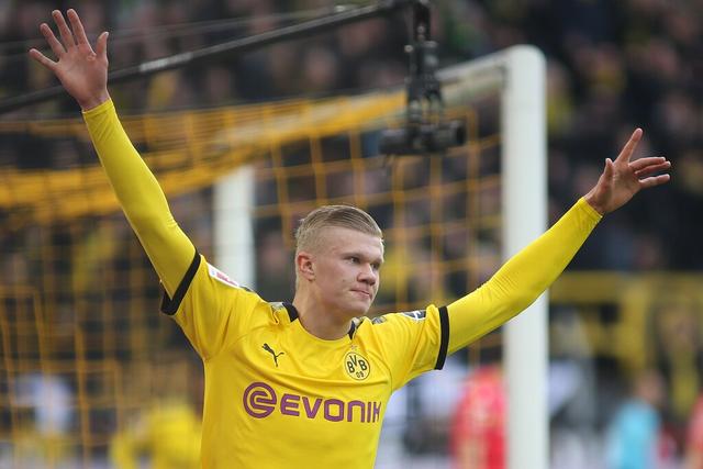 双拳难敌四手！库里末节独得14分&全场轰下39+5+5难救主（孤掌难鸣！库里末节狂砍14分，全场39+5+5仍难挽败局）