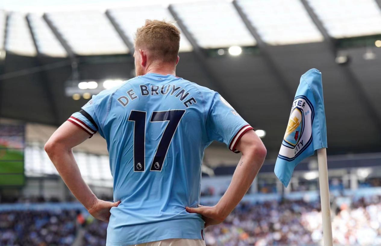 东亚杯迎熟悉的荣誉之战!数据示中国男足赢球（东亚杯再现荣誉之战，数据看好国足告捷）