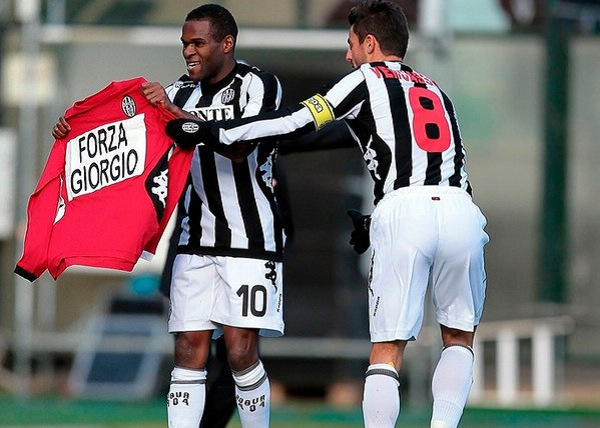 维拉蒂：不排除明年去意甲首次效力，我会在年底看看情况（维拉蒂：或于明年首度征战意甲，年底再做决定）