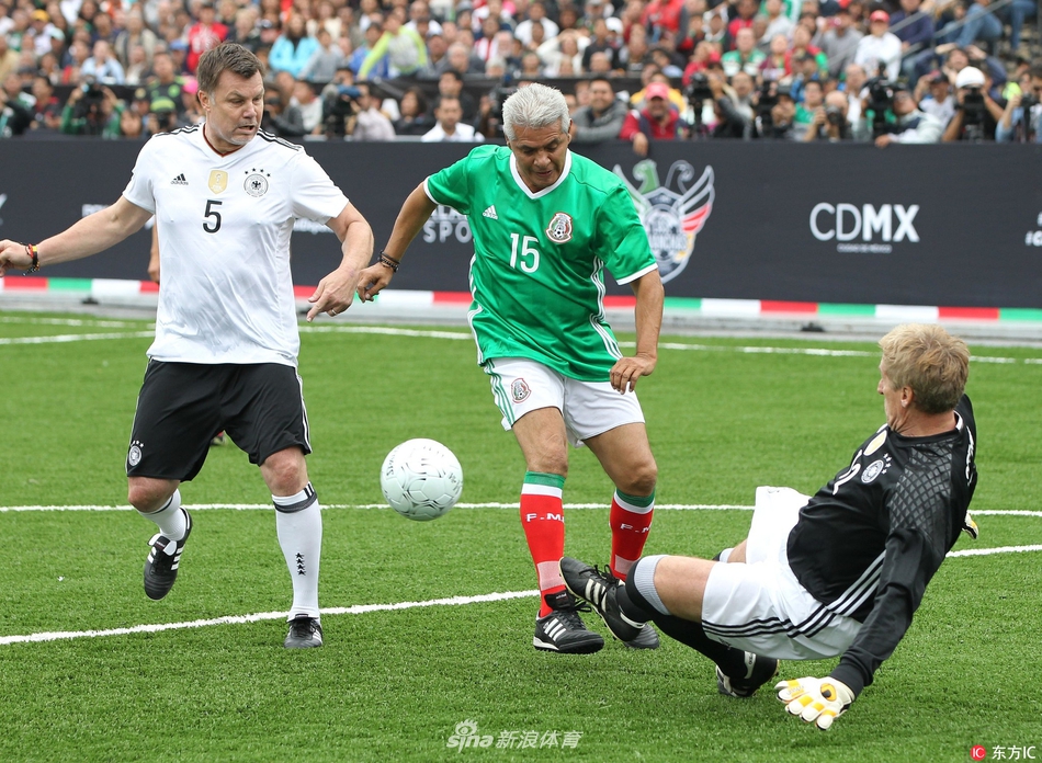 WCBA渐入佳境，后卫线上两员“虎将”越战越勇（WCBA赛势走高，后场双将愈战愈强）